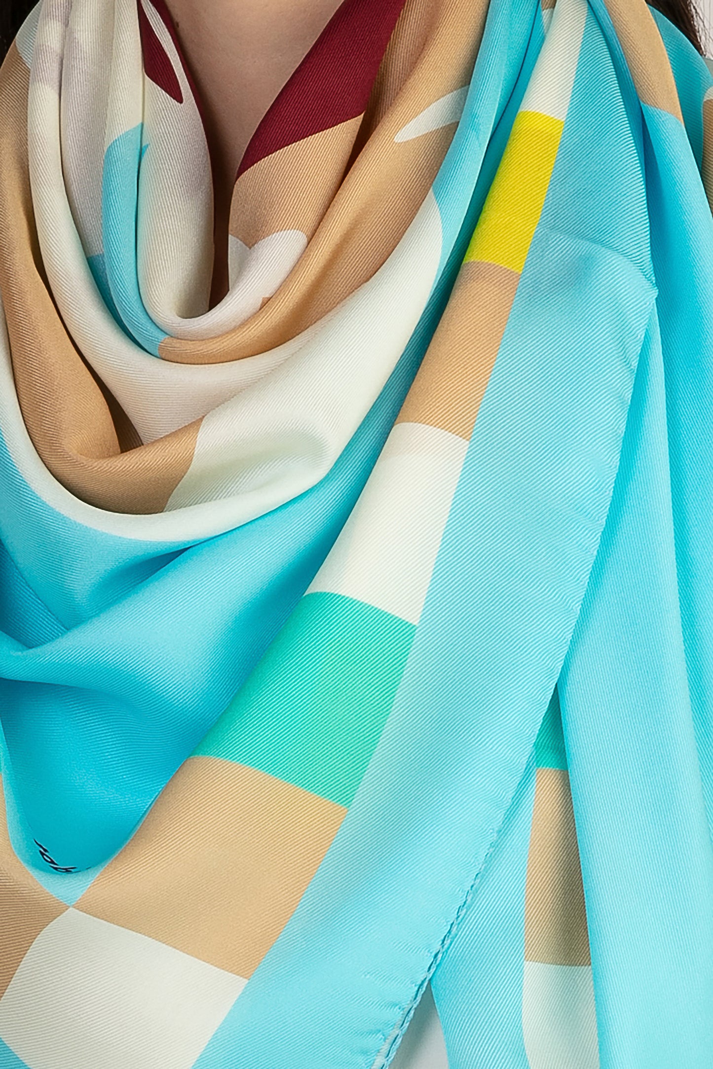 ABBRACCIO SCIALLE SILK