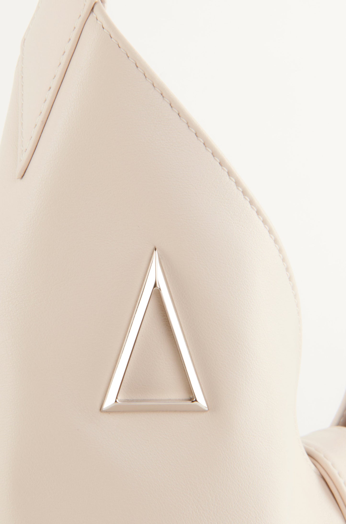 WHITE CREAM "MARA BAG" IN NAPPA CALFSKIN LEATHER