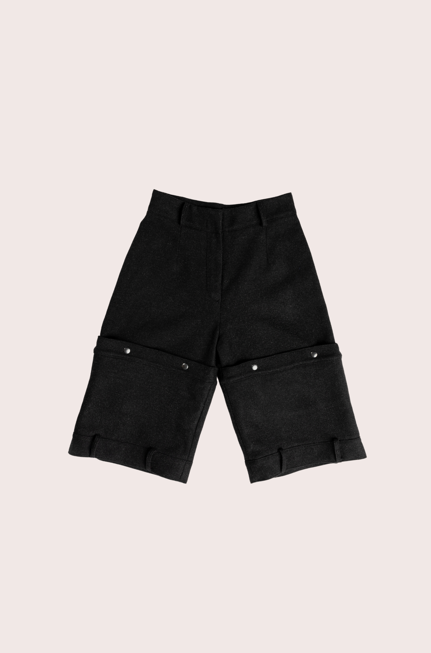 WOOLEN NOIR TELESCOPE SHORTS