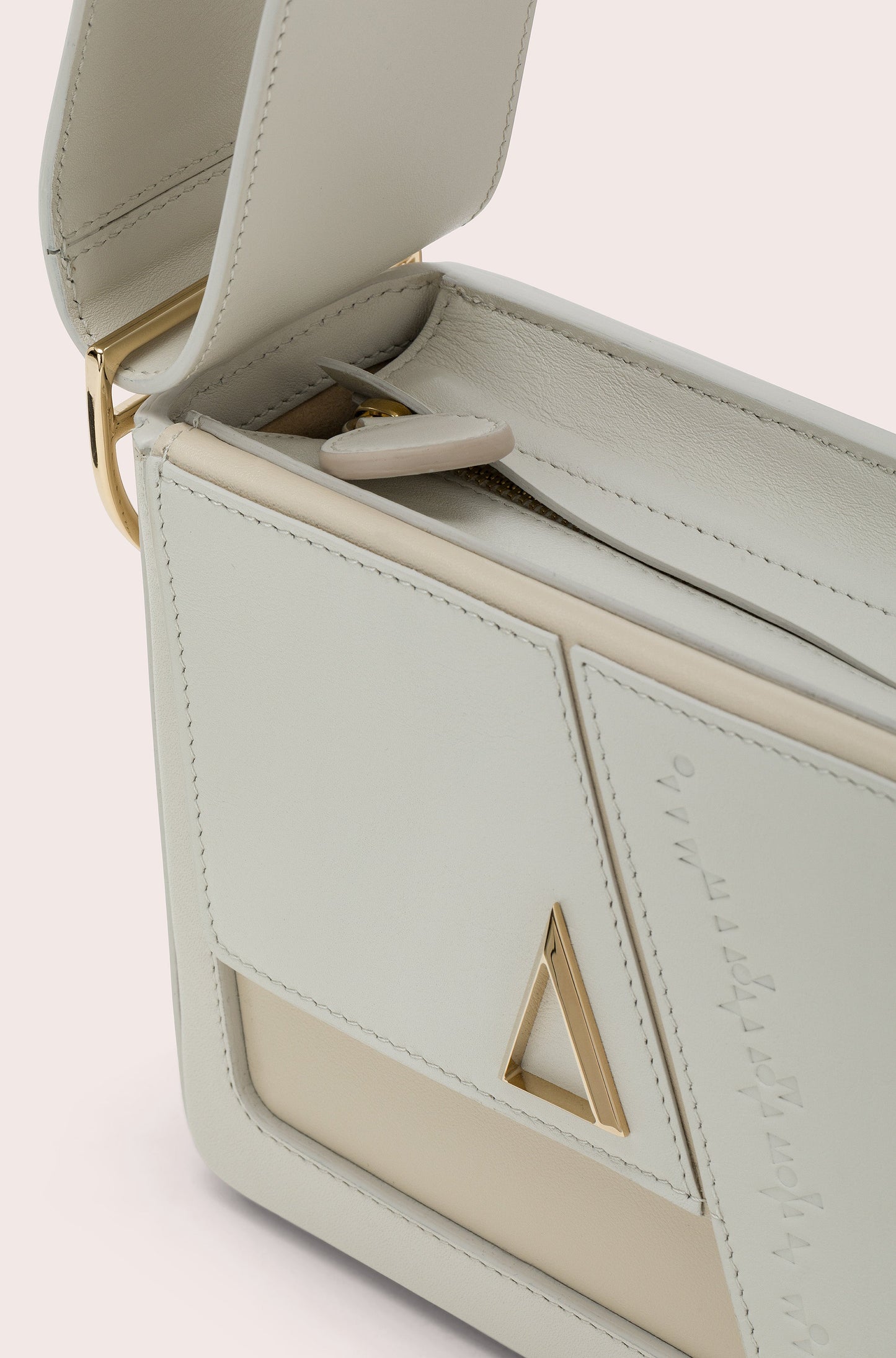 WHITE CREAM "THE LIFT" BAG IN NAPPA CALFSKIN LEATHER