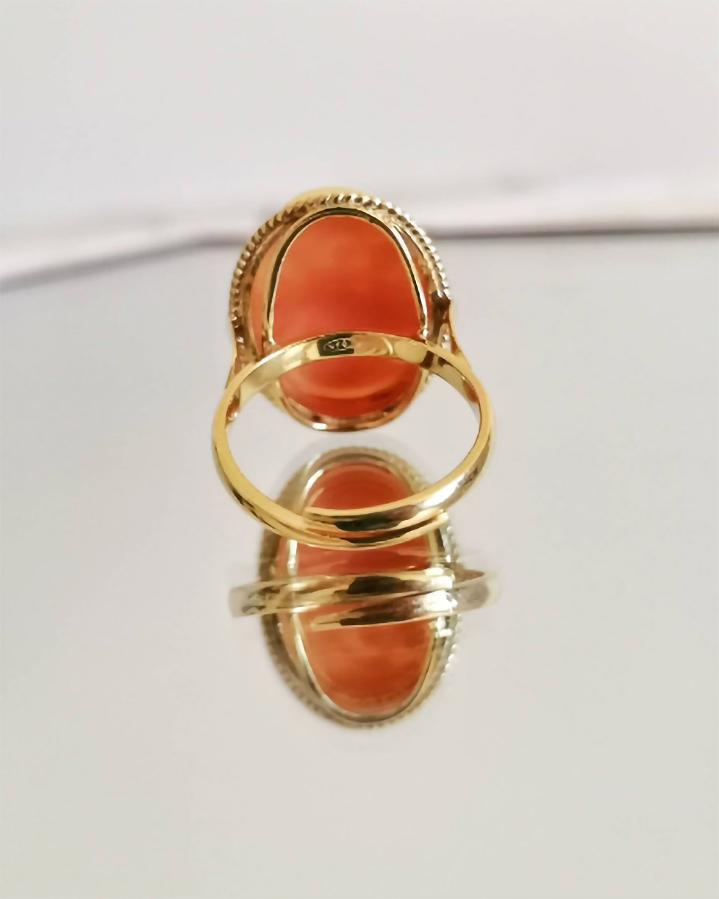 THE THREE GRACES RING - GOLD