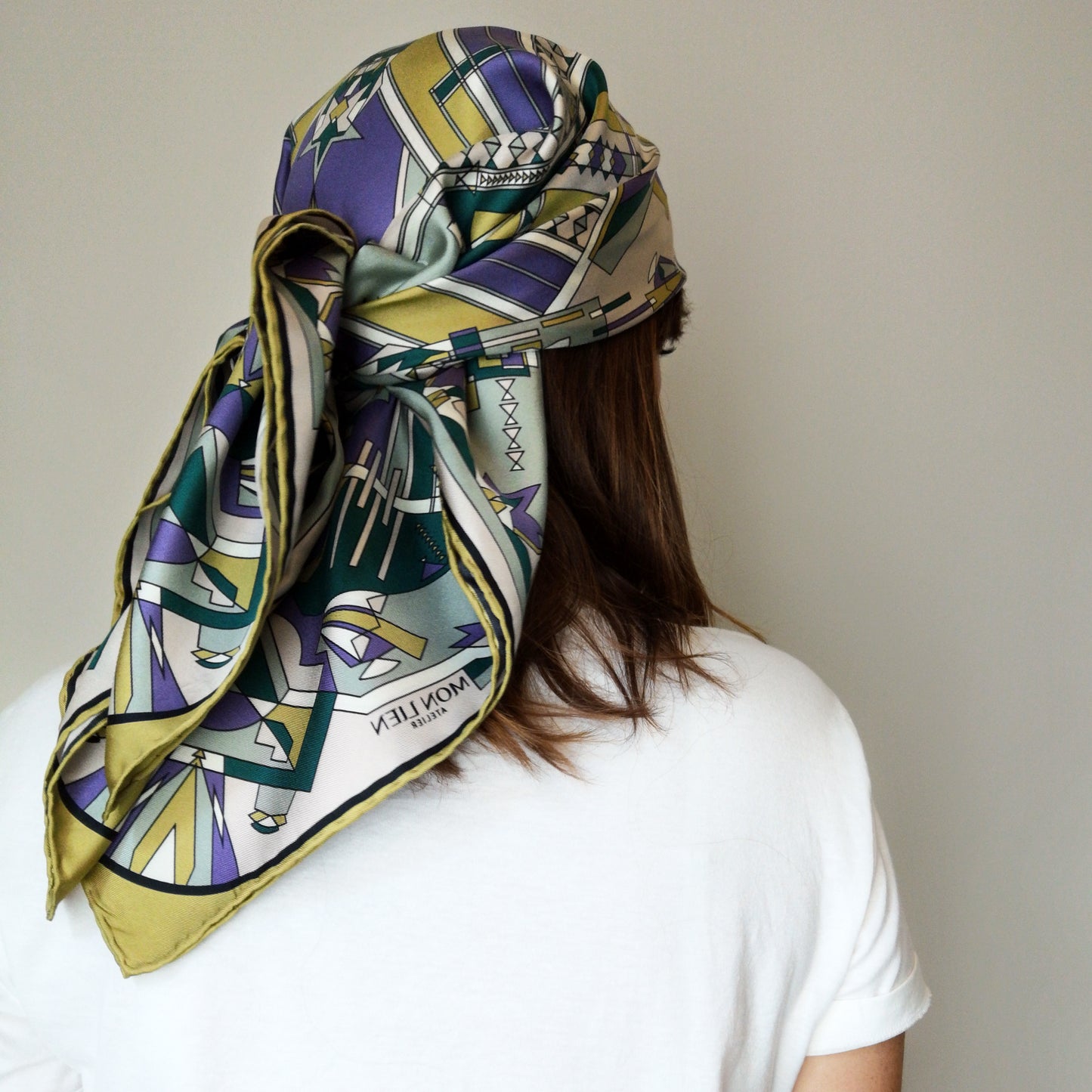 THE MYSTERIOUS PATH SCARF