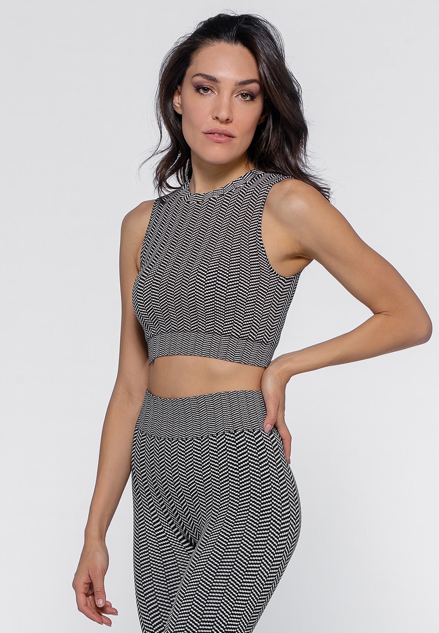 VICTORIA HERRINGBONE CROP TOP