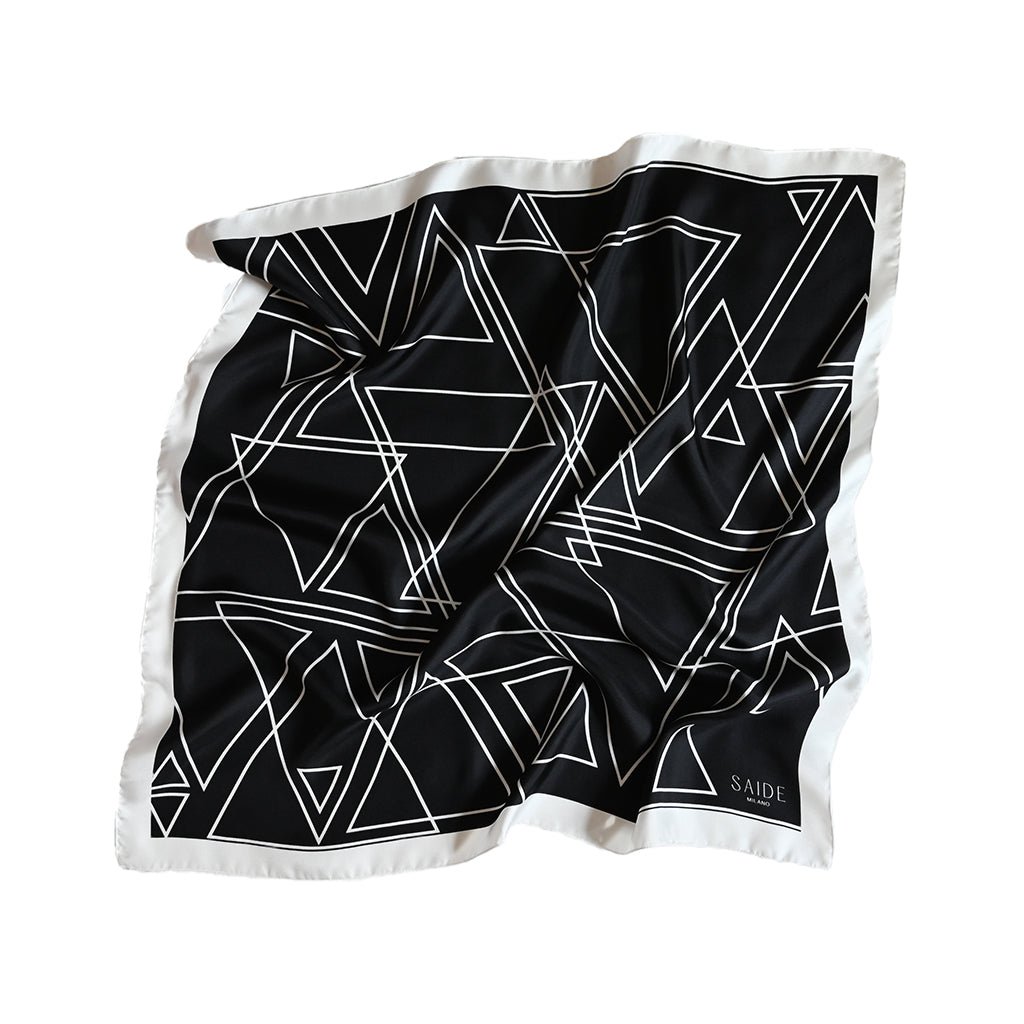 FOULARD TRIANGLE